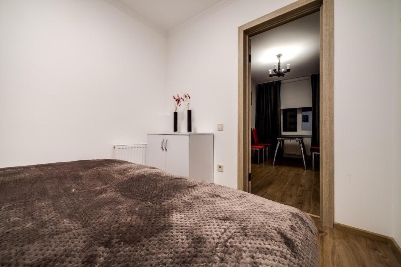 Apartments In Rynok Square Lviv Bagian luar foto