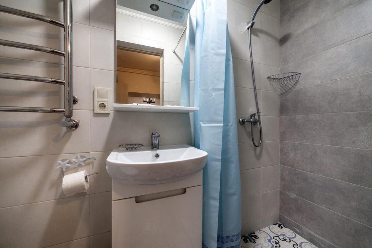 Apartments In Rynok Square Lviv Bagian luar foto